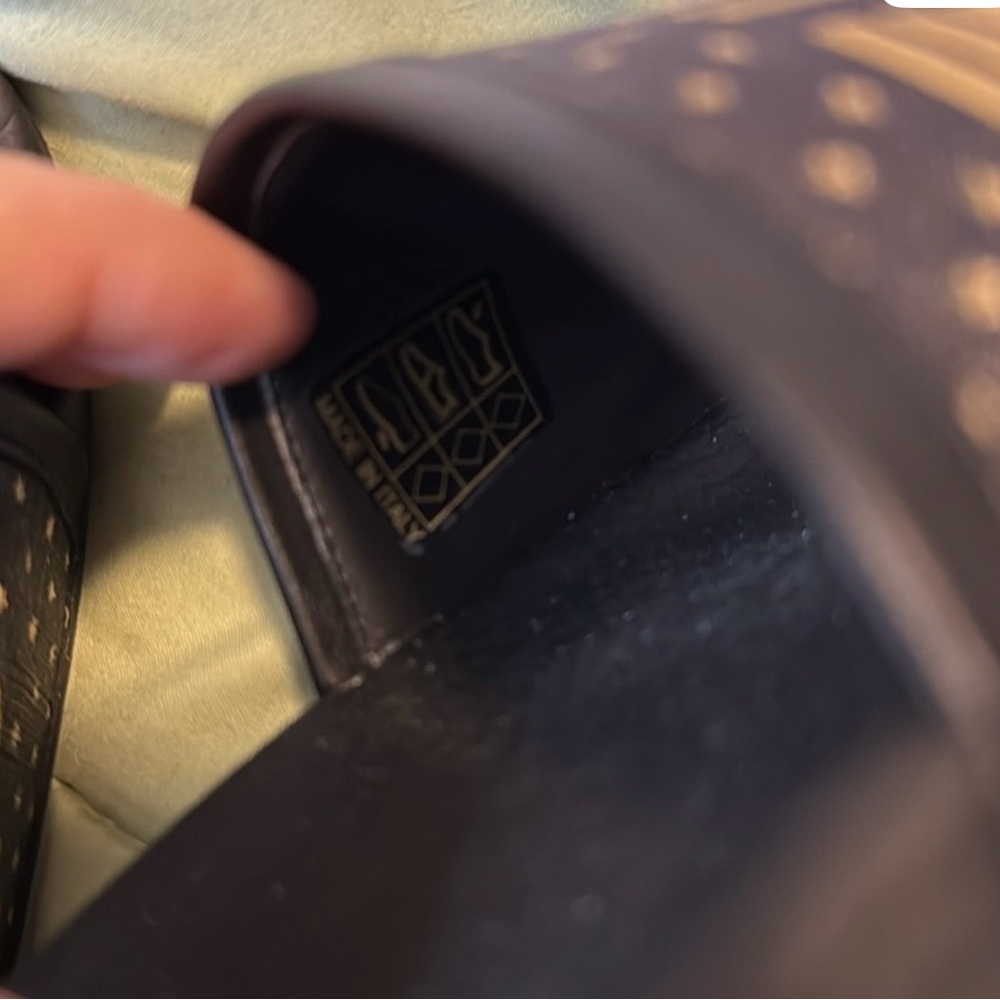 Gucci Black Slides with Gold Accents - Picture 3 of 5